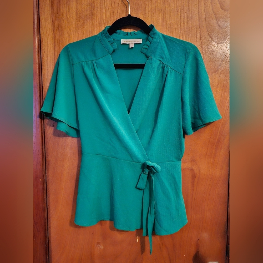 Green Wrap Blouse with Tie Waist | Ruffle V-Neck Short Sleeve - Size M